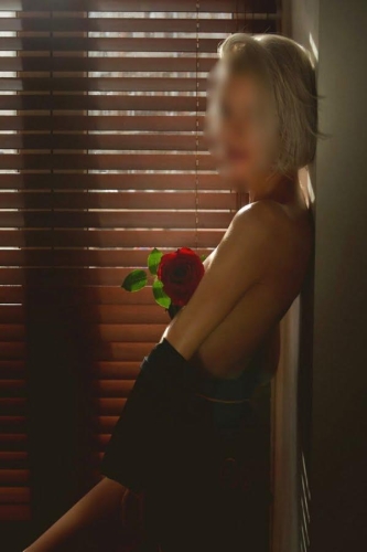 Надя Шлюха СПб, телефон +7(981)174-52-34, возраст 25 - Фото 3